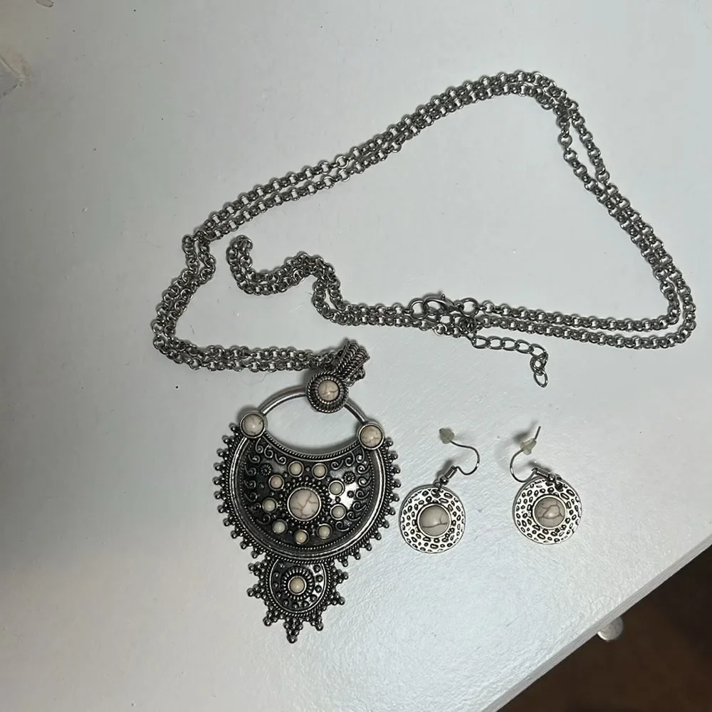 Silver Moon Star Necklace and Earring Set Jewelry